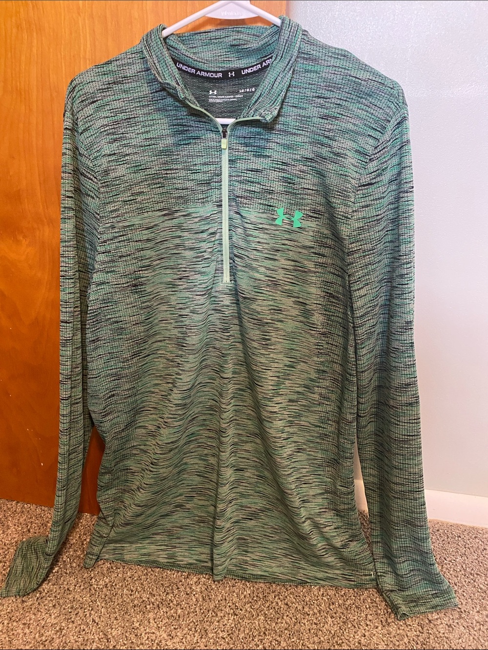 Under Armour Men’s Heathered Green Long-Sleeve Quarter-Zip Pullover